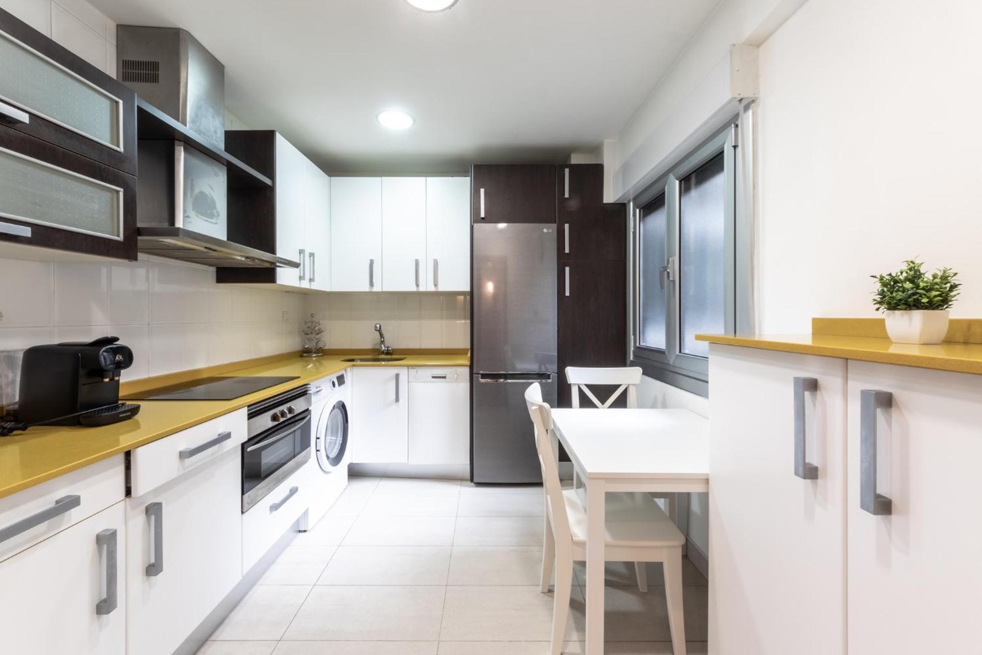 Апартаменты Amplio Y Acogedor Junto A Plaza Zabalburu Бильбао Экстерьер фото